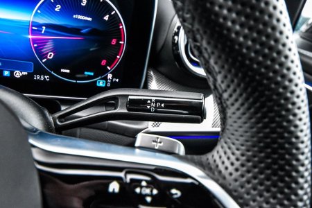 2026 Mercedes-Benz GLC - photo 20