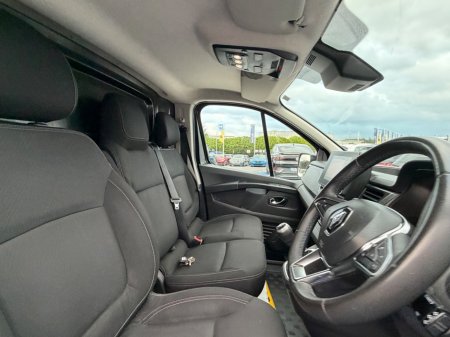 2023 Renault Trafic - photo 14