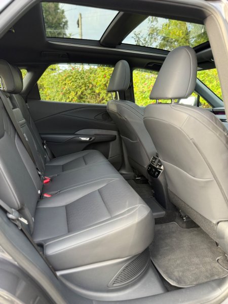 2025 Lexus RX - photo 37