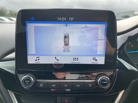 2018 Ford Fiesta - photo 13