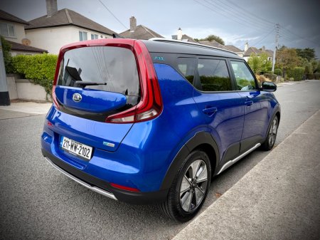 2021 Kia e-Soul - photo 7