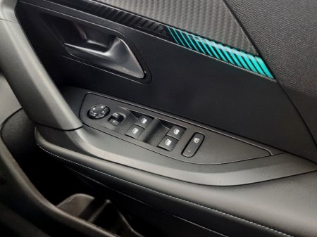 2023 Peugeot 2008 - photo 8