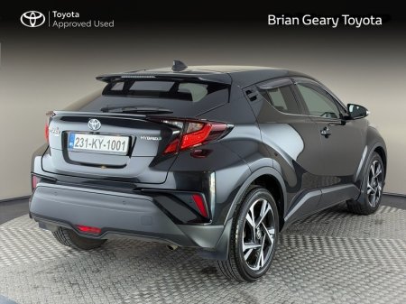 2023 Toyota C-HR - photo 2