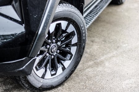 2026 Toyota Hilux - photo 3