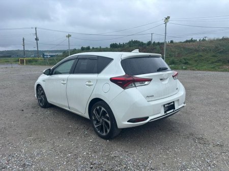 2016 Toyota Auris - photo 4