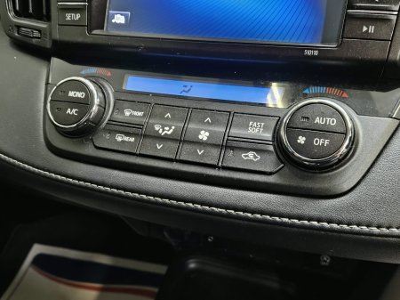 2016 Toyota RAV4 - photo 13