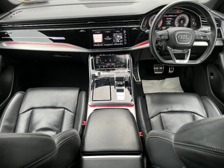 2022 Audi Q8 - photo 9