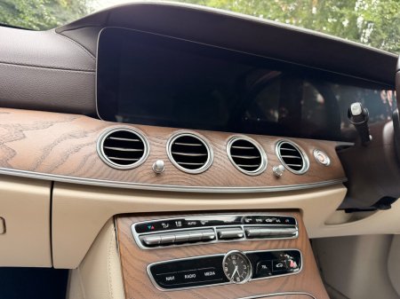 2019 Mercedes-Benz E-Class - photo 12