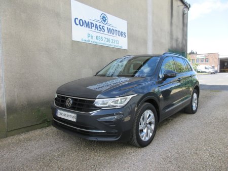 2022 Volkswagen Tiguan - photo 36