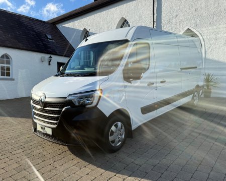 2024 Renault Master - photo 2