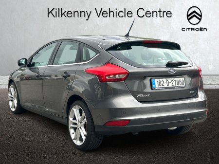 2016 Ford Focus - photo 2