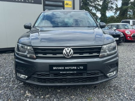 2017 Volkswagen Tiguan - photo 2
