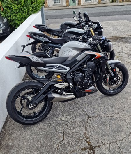 2013 Triumph Street triple - photo 4