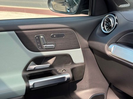 2025 Mercedes-Benz EQB - photo 17