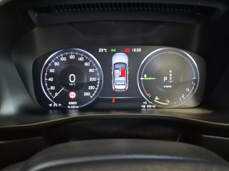 2023 Volvo XC40 - photo 12