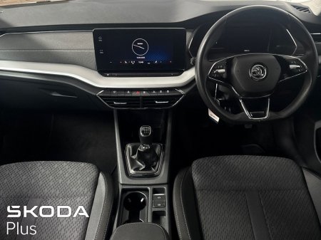 2024 Skoda Octavia - photo 2