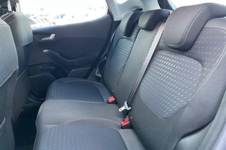 2018 Ford Fiesta - photo 20