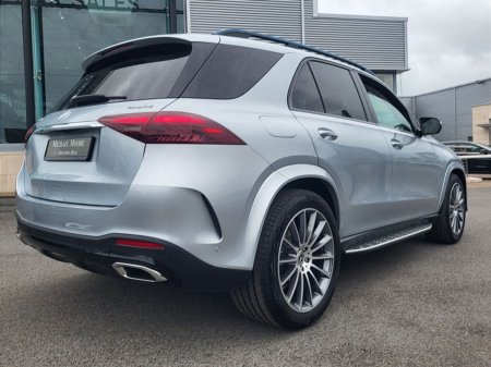 2027 Mercedes-Benz GLE - photo 9