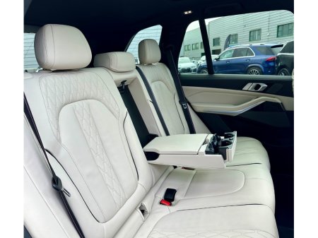 2023 BMW X5 - photo 24