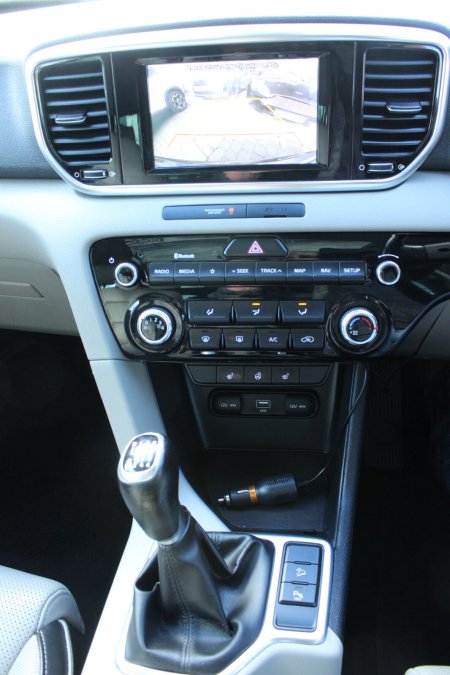 2020 Kia Sportage - photo 12