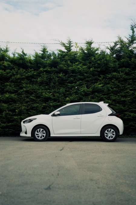 2023 Toyota Yaris - photo 2
