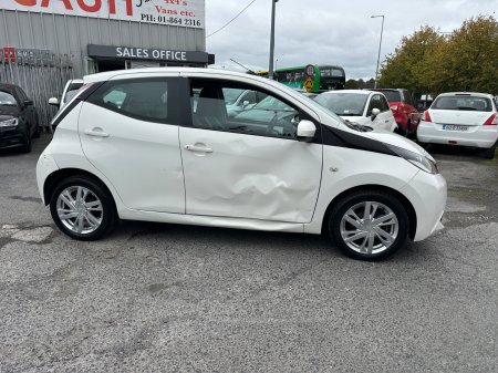 2016 Toyota Aygo - photo 13