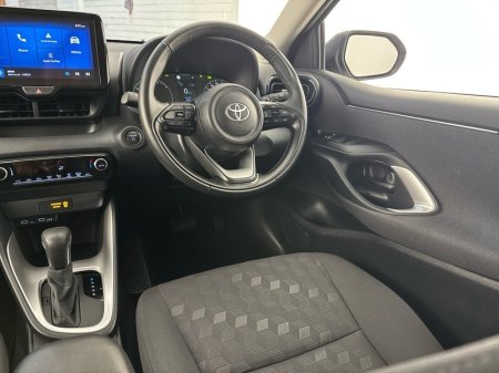 2024 Toyota Yaris - photo 9