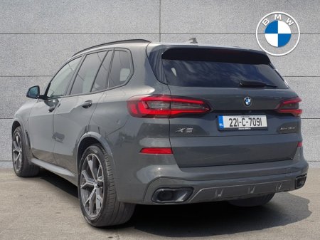 2022 BMW X5 - photo 2