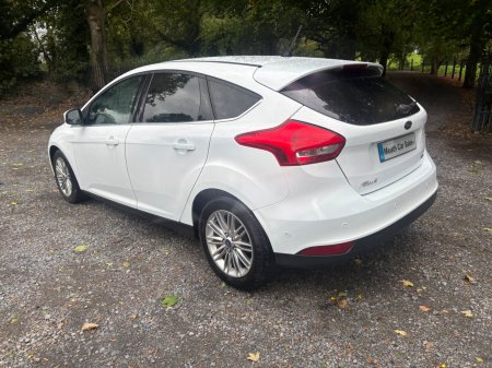 2017 Ford Focus - photo 8