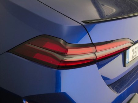 2025 BMW M5 - photo 20