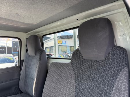 2019 Isuzu NPR - photo 32