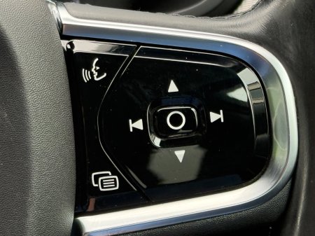 2019 Volvo S90 - photo 24