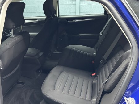 2015 Ford Mondeo - photo 11