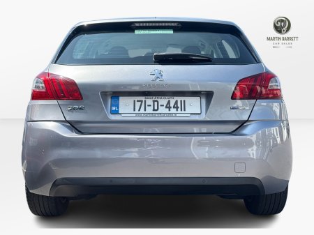 2017 Peugeot 308 - photo 18