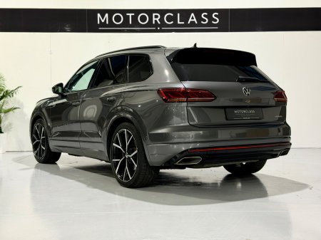 2023 Volkswagen Touareg - photo 6