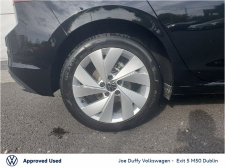 2026 Volkswagen Golf - photo 8