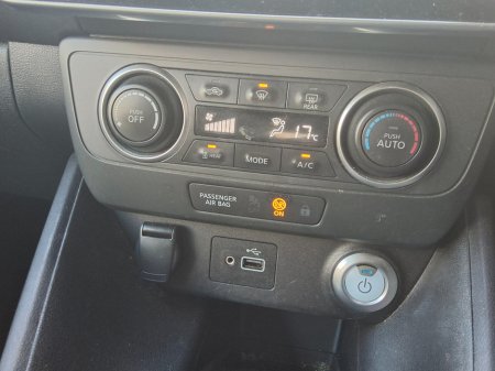 2024 Nissan Leaf - photo 11