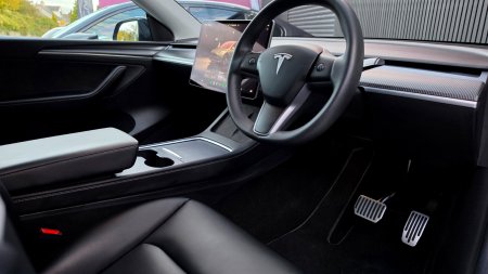2023 Tesla Model Y - photo 32