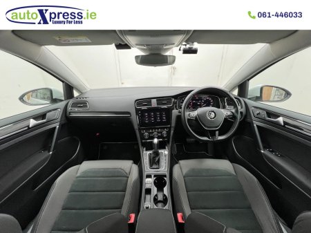 2019 Volkswagen Golf - photo 2