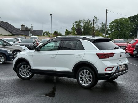 2024 Volkswagen T-Roc - photo 3