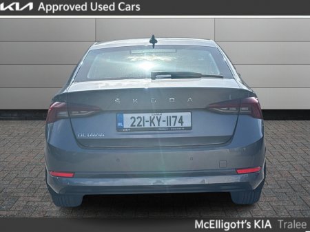 2022 Skoda Octavia - photo 8