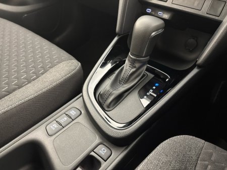 2026 Toyota Yaris Cross - photo 16