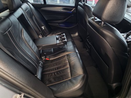 2017 BMW 5-Series - photo 14