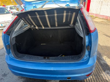 2009 Ford Focus - photo 10