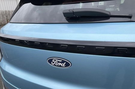 2025 Ford Explorer - photo 40