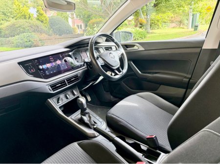 2020 Volkswagen Polo - photo 18