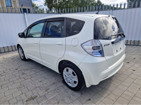 2011 Honda Fit - photo 7