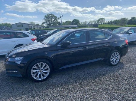 2023 Skoda Superb - photo 2