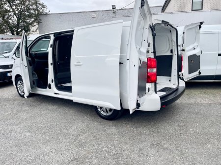 2021 Opel Vivaro - photo 19