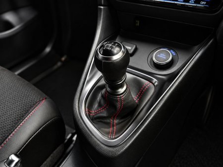 2021 Toyota Yaris - photo 23